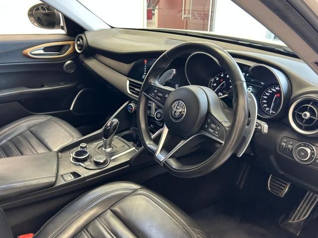 ALFAROMEO Giulia