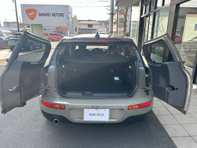 MINI COOPER CLUBMAN
