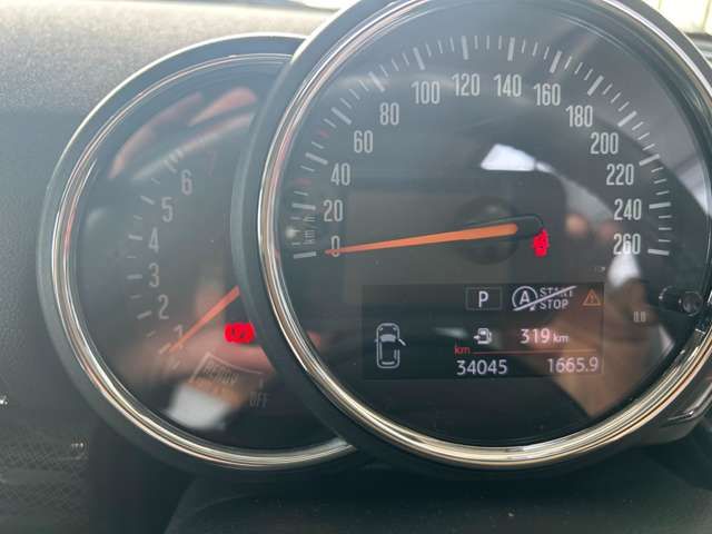 MINI COOPER CLUBMAN