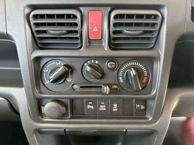 CARRY truck 4WD