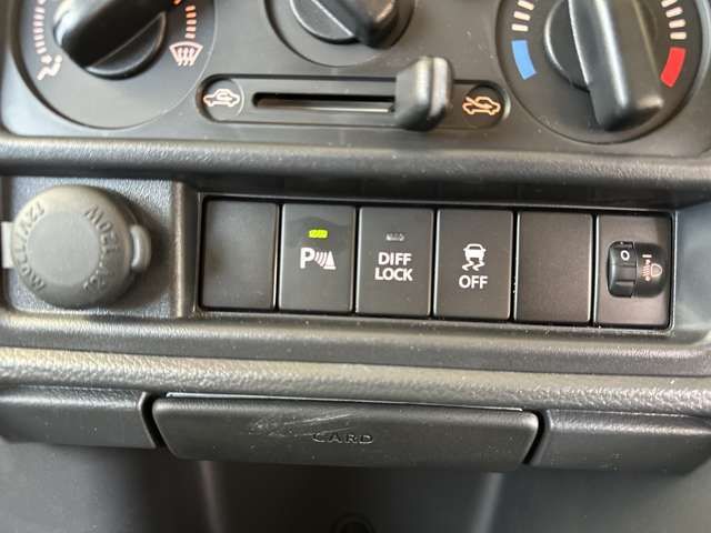 CARRY truck 4WD