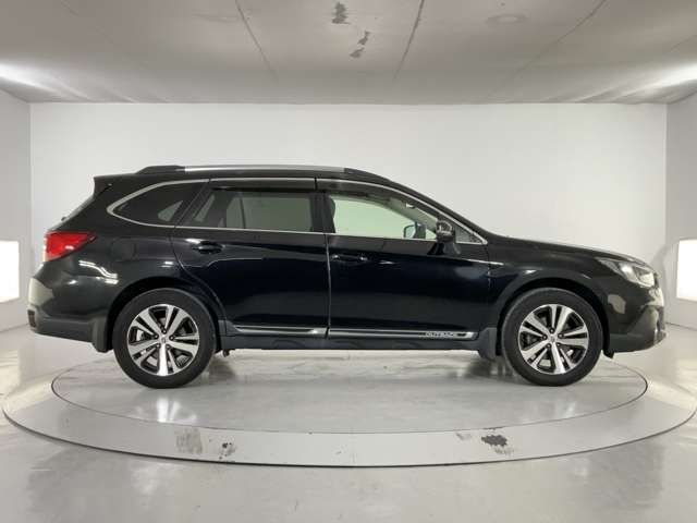 LEGACY OUTBACK