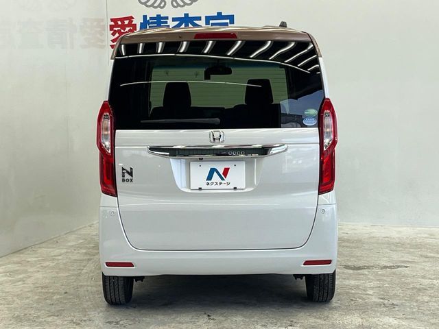 N BOX