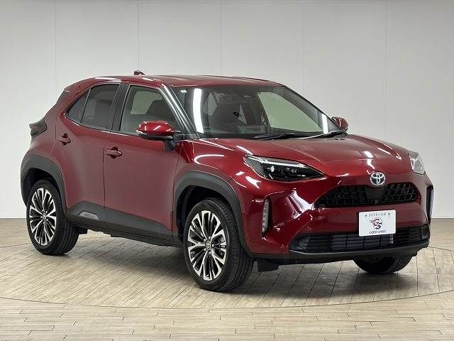 YARIS CROSS HYBRID