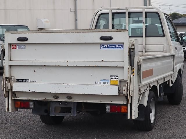 LITEACE truck 2WD