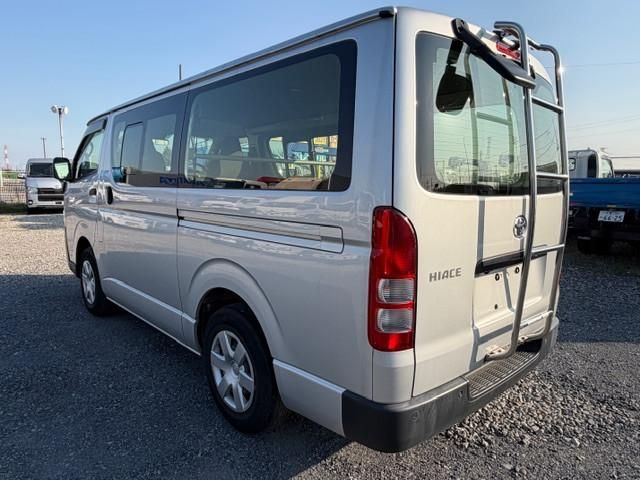 HIACE van 2WD