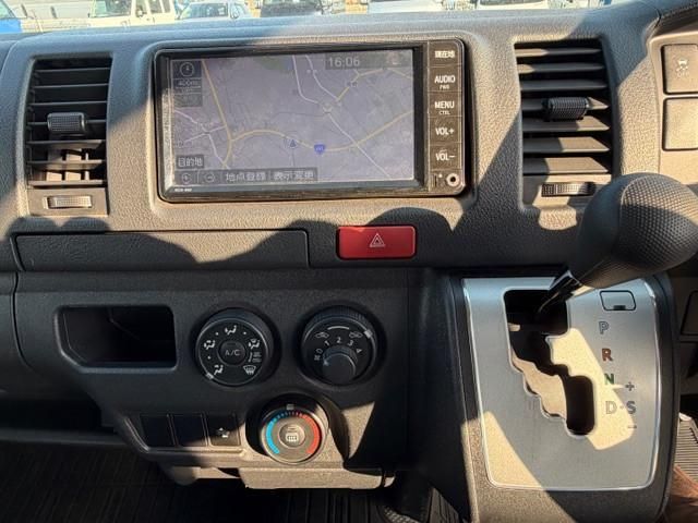 HIACE van 2WD