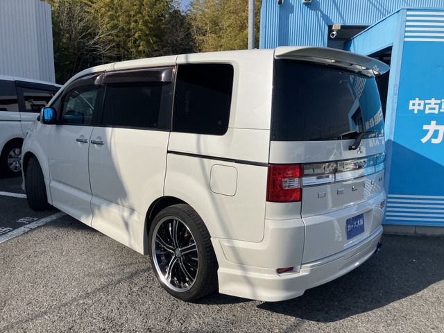 DELICA D:5 2WD