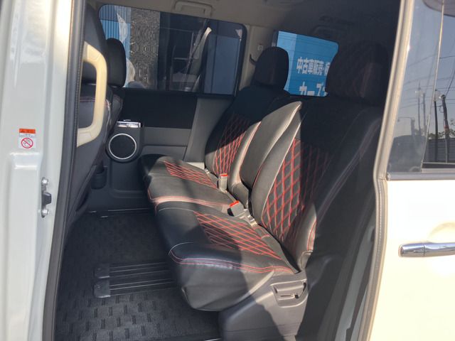 DELICA D:5 2WD
