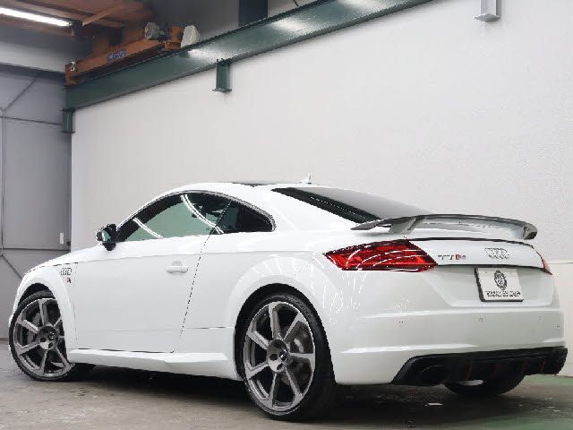 AUDI TT RS coupe