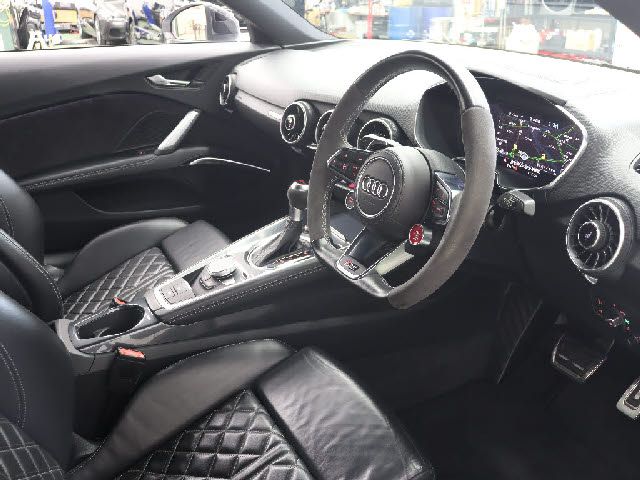AUDI TT RS coupe