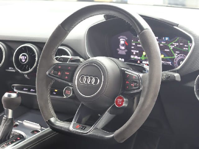 AUDI TT RS coupe