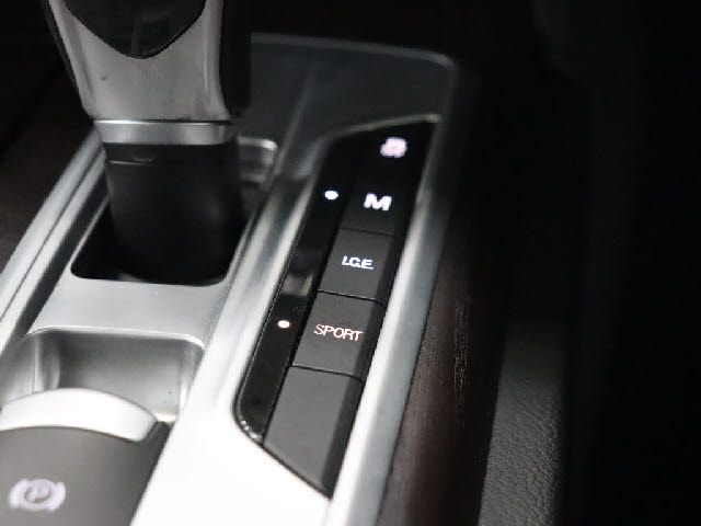 MASERATI GHIBLI Sedan