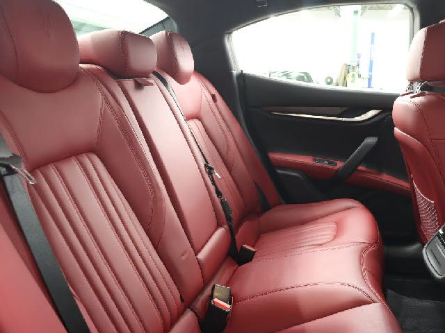 MASERATI GHIBLI Sedan