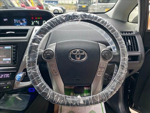 PRIUS Alpha