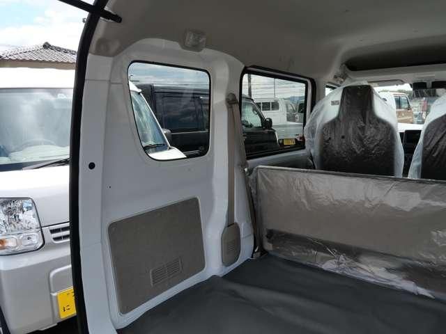CLIPPER van