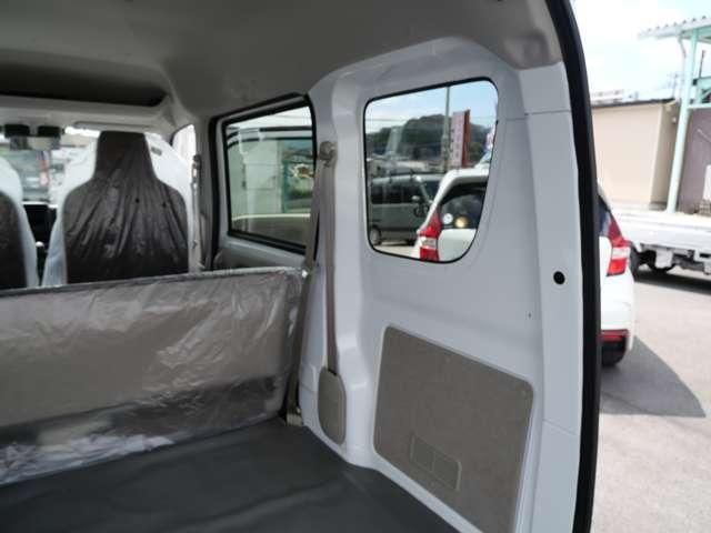 CLIPPER van