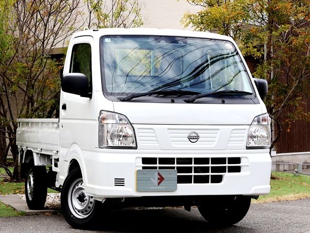 CLIPPER truck