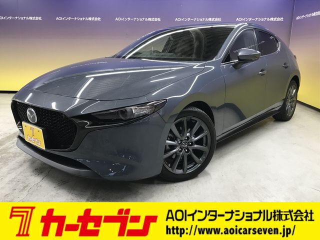 MAZDA3 FASTBACK