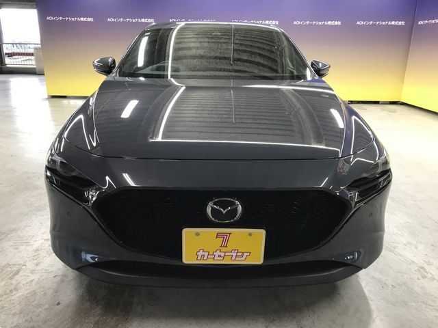 MAZDA3 FASTBACK