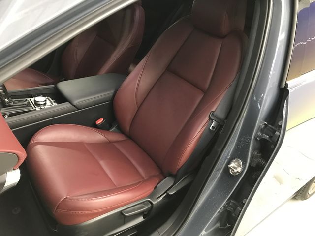 MAZDA3 FASTBACK