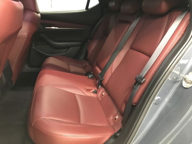 MAZDA3 FASTBACK