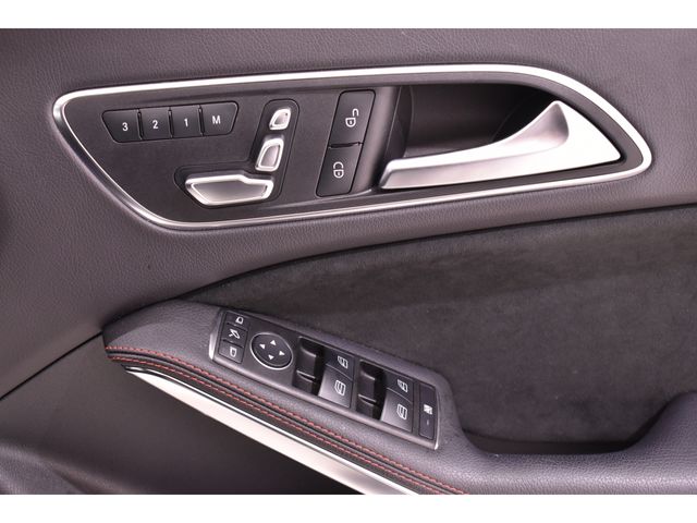 MERCEDES BENZ CLA Shooting Brake