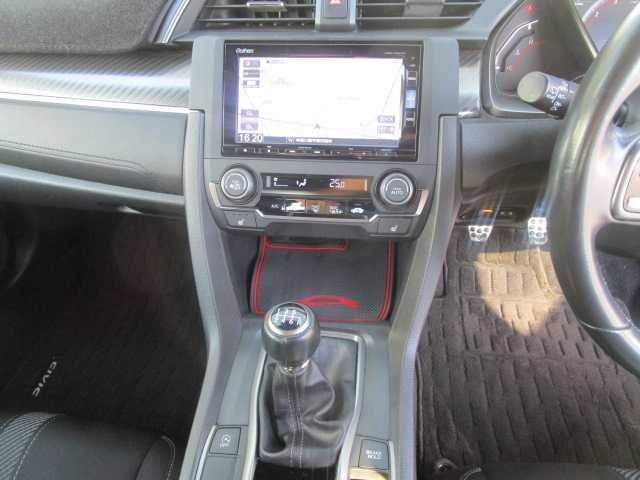 CIVIC hatchback