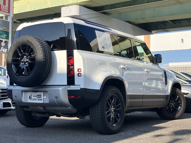 ROVER DEFENDER