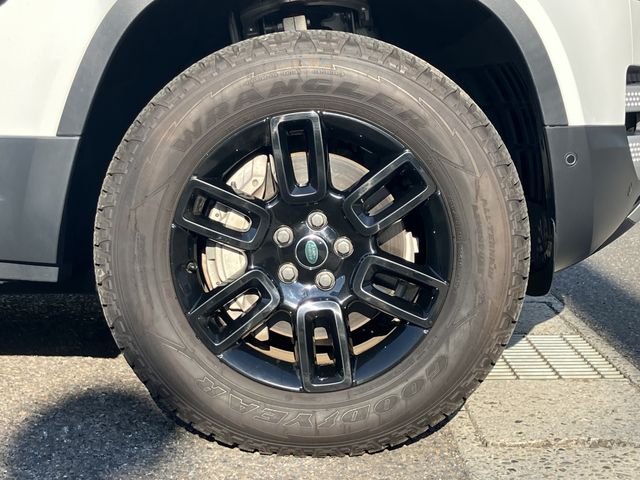 ROVER DEFENDER