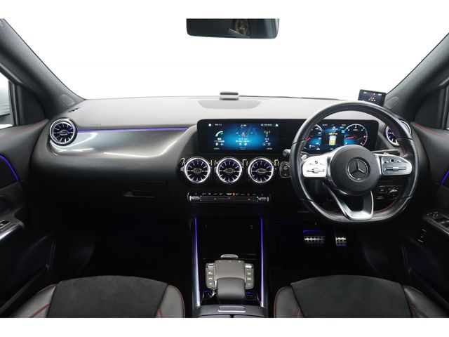 MERCEDES BENZ GLA class