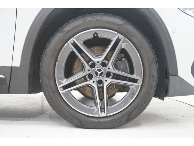 MERCEDES BENZ GLA class