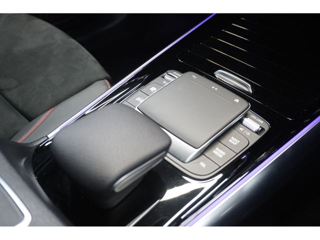 MERCEDES BENZ GLA class