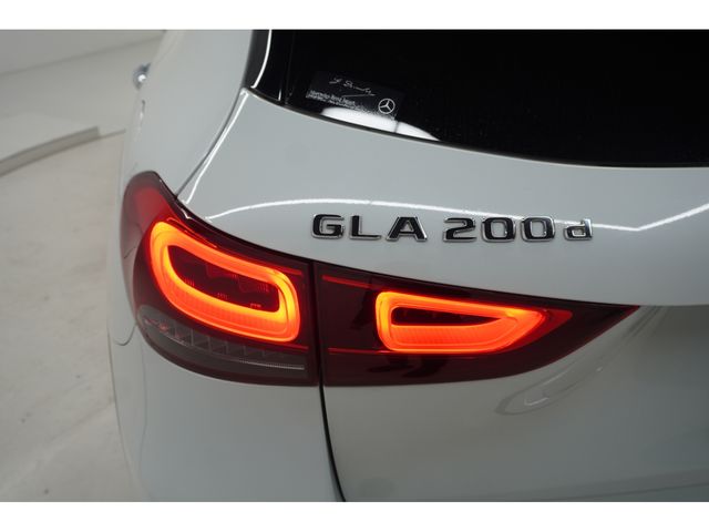 MERCEDES BENZ GLA class