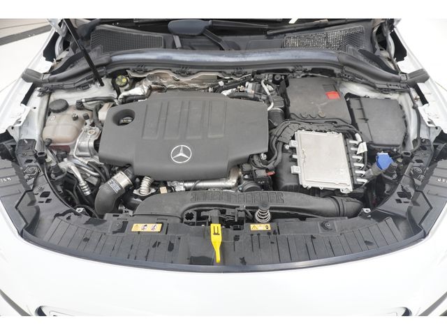 MERCEDES BENZ GLA class