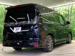 VOXY HYBRID