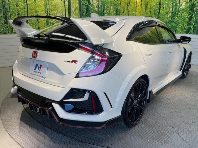 CIVIC hatchback