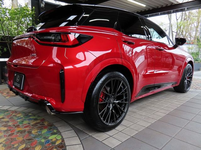 LEXUS LBX