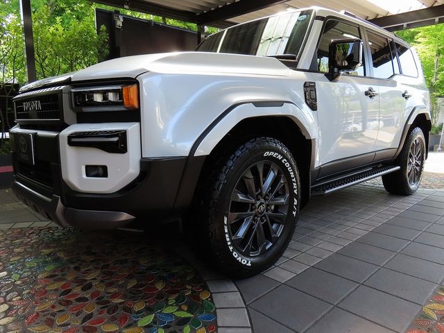 LANDCRUISER 250