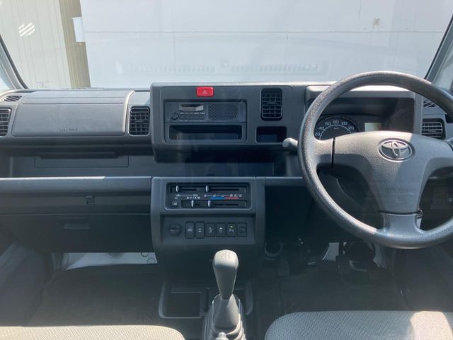 PIXIS truck 4WD