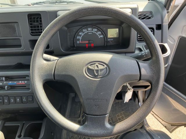 PIXIS truck 4WD