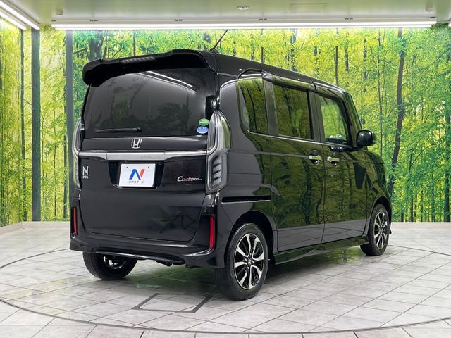 N BOX CUSTOM 4WD