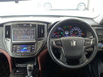 CROWN sedan hybrid