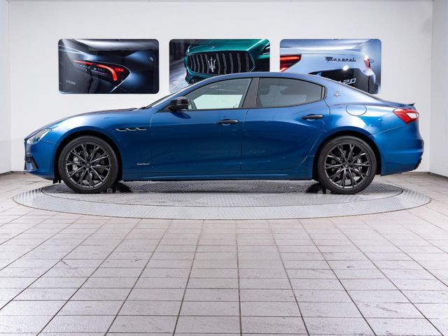 MASERATI GHIBLI Sedan