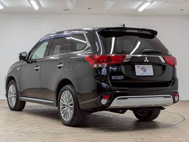 OUTLANDER PHEV