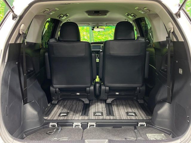 ESTIMA HYBRID 4WD