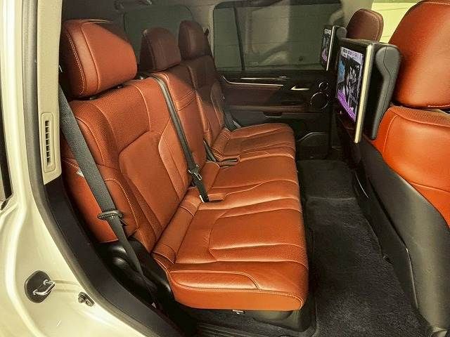 LEXUS LX570 AWD