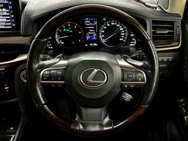 LEXUS LX570 AWD