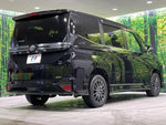 VOXY HYBRID 4WD