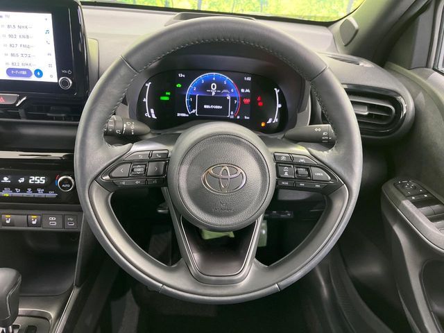 YARIS CROSS HYBRID